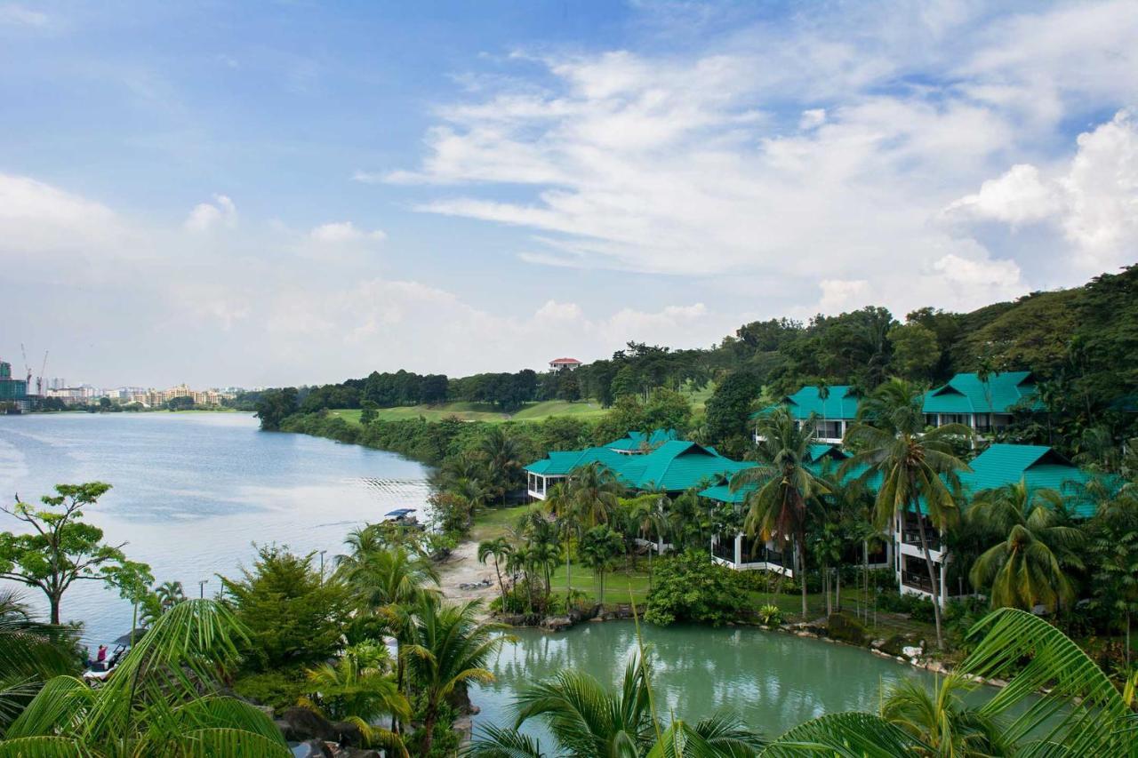 Mines Beach Resort Hotel Seri Kembangan Exterior photo