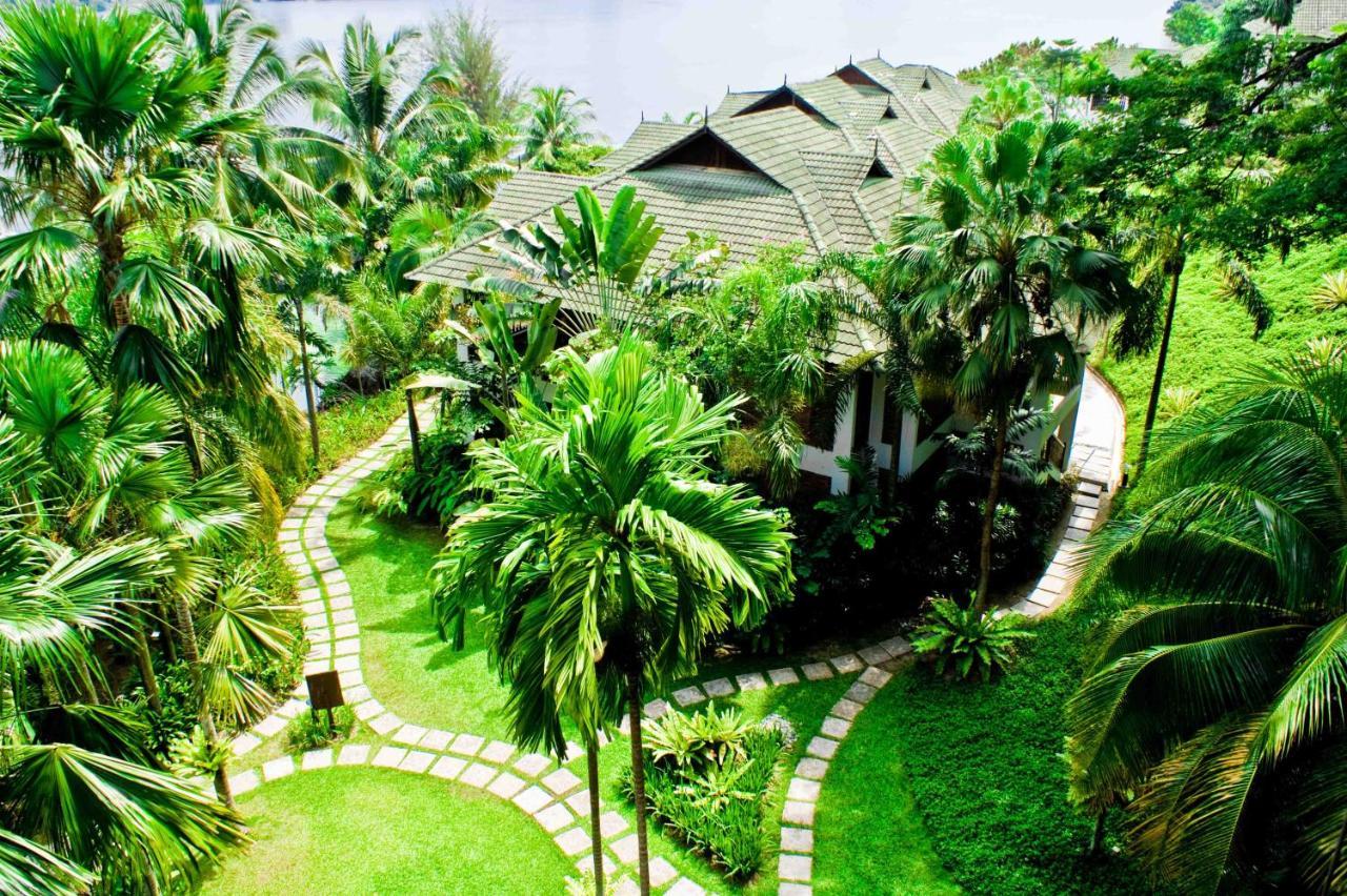 Mines Beach Resort Hotel Seri Kembangan Exterior photo